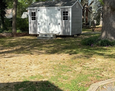 404 S Rose Avenue - Photo Thumbnail 14