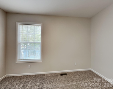 1217 Martin Luther King Jr Avenue - Photo Thumbnail 9