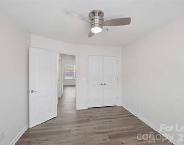 6621 Tor Drive - Photo Thumbnail 16