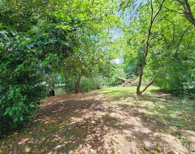 907 S Jackson Street - Photo Thumbnail 13