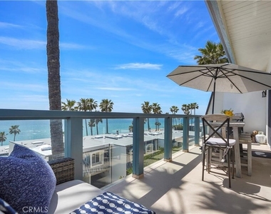 11940 Oceanaire Lane - Photo Thumbnail 14