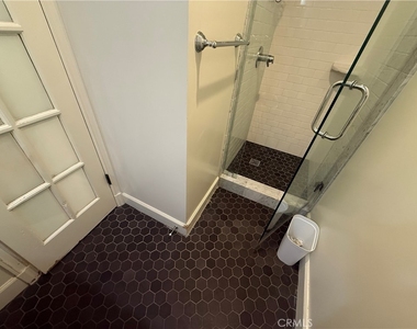 16823 Simonds Street - Photo Thumbnail 14