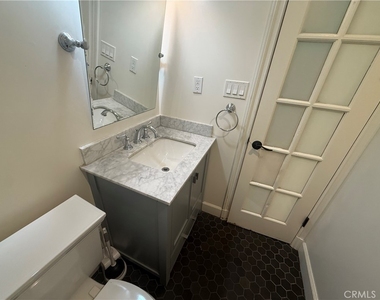 16823 Simonds Street - Photo Thumbnail 15