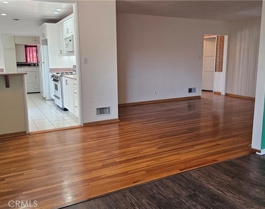 8009 Aldea - Photo Thumbnail 12