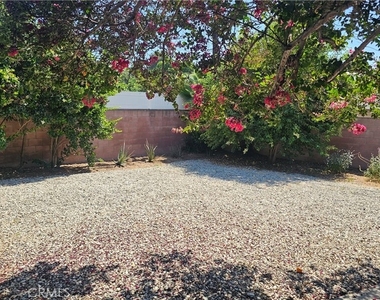 8009 Aldea - Photo Thumbnail 33