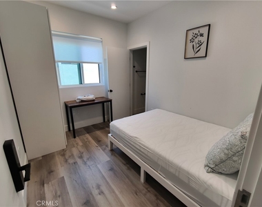 3020 S Normandie Street - Photo Thumbnail 1