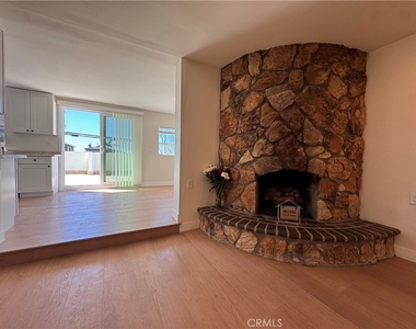 1734 Prospect Ave - Photo Thumbnail 5