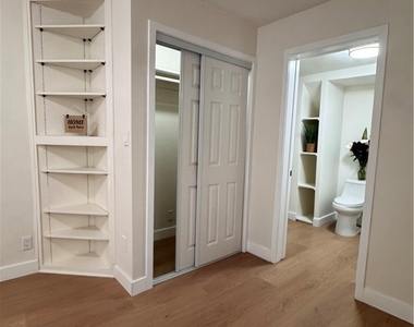 1734 Prospect Ave - Photo Thumbnail 13