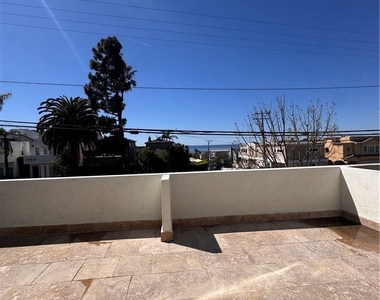 1734 Prospect Ave - Photo Thumbnail 3