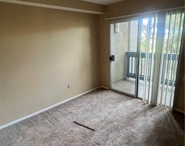 1441 Brett Place - Photo Thumbnail 18