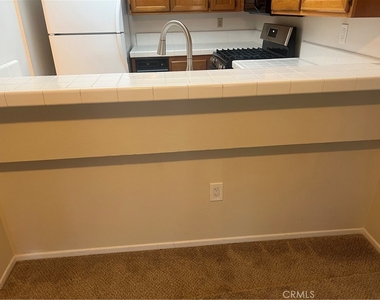 1441 Brett Place - Photo Thumbnail 4