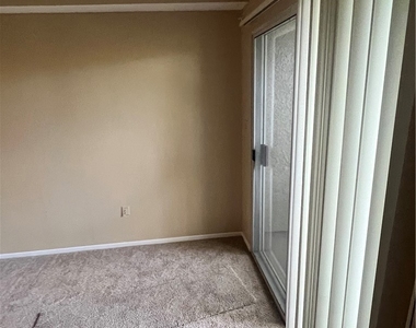 1441 Brett Place - Photo Thumbnail 22