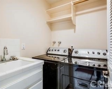 2113 Mathews - Photo Thumbnail 21