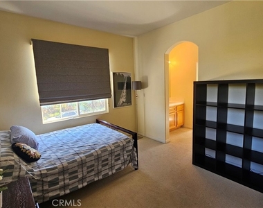 7317 Dunbarton - Photo Thumbnail 29