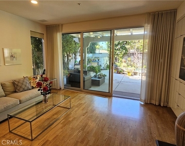 7317 Dunbarton - Photo Thumbnail 11