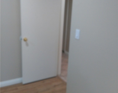 17320 Mapes Avenue - Photo Thumbnail 6