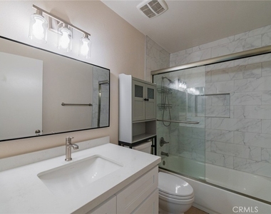 16752 Leafwood Circle - Photo Thumbnail 13