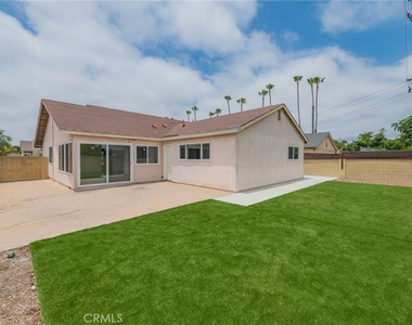 16752 Leafwood Circle - Photo Thumbnail 24