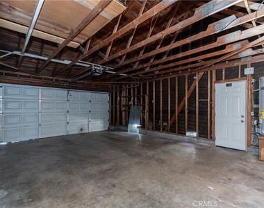 16752 Leafwood Circle - Photo Thumbnail 20