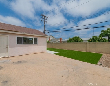 16752 Leafwood Circle - Photo Thumbnail 22