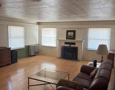 10007 Cole Road - Photo Thumbnail 14