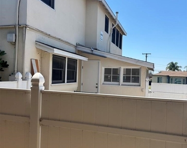 10007 Cole Road - Photo Thumbnail 6