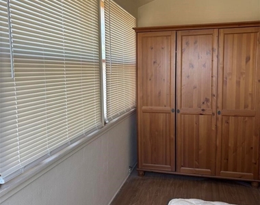 10007 Cole Road - Photo Thumbnail 50