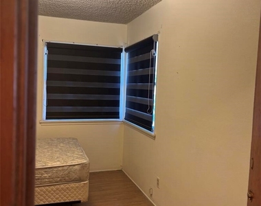 10007 Cole Road - Photo Thumbnail 56