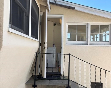 10007 Cole Road - Photo Thumbnail 10