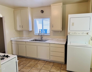 9175 E Las Tunas Drive - Photo Thumbnail 2