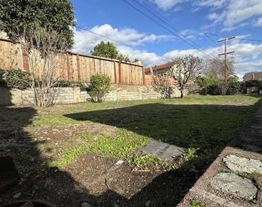 3739 Fairesta Street - Photo Thumbnail 18