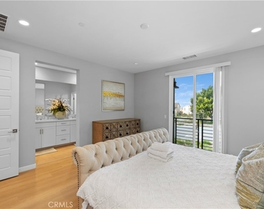 136 Modjeska - Photo Thumbnail 22