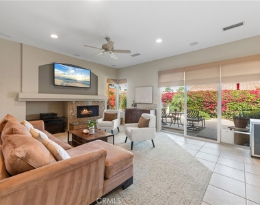 70 Rocio Court - Photo Thumbnail 11