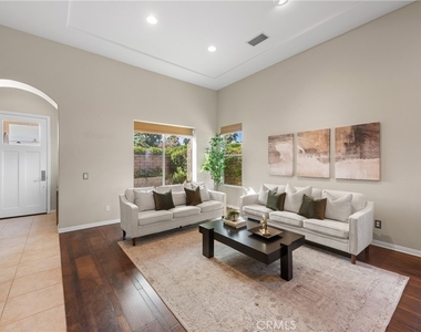70 Rocio Court - Photo Thumbnail 7