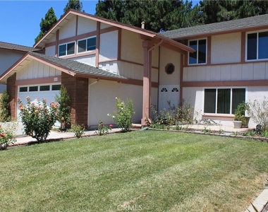 3881 Hendrix Street - Photo Thumbnail 4