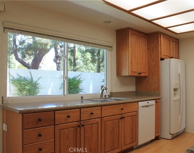 3881 Hendrix Street - Photo Thumbnail 25