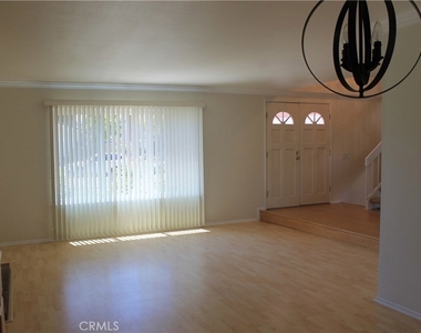 3881 Hendrix Street - Photo Thumbnail 11