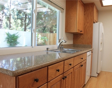 3881 Hendrix Street - Photo Thumbnail 27