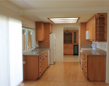 3881 Hendrix Street - Photo Thumbnail 22