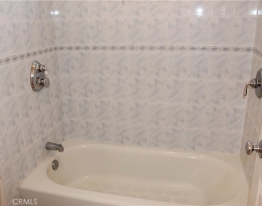3881 Hendrix Street - Photo Thumbnail 36