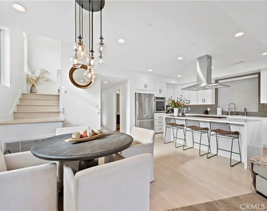 415 Marguerite Avenue - Photo Thumbnail 20