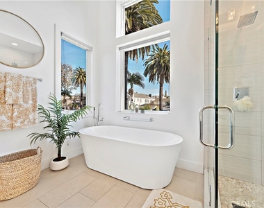 415 Marguerite Avenue - Photo Thumbnail 37