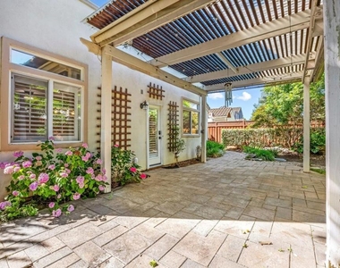 939 Skip Away Court - Photo Thumbnail 34