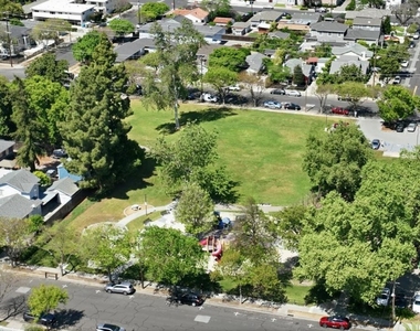 1048 Monroe Street - Photo Thumbnail 51