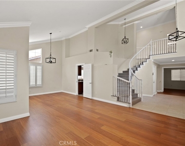 6598 Bradford Court - Photo Thumbnail 1