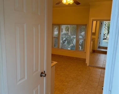 934 Highline - Photo Thumbnail 26