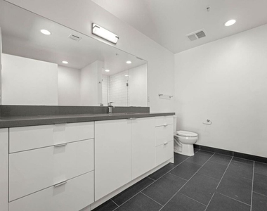 1215 S Bedford Street - Photo Thumbnail 17