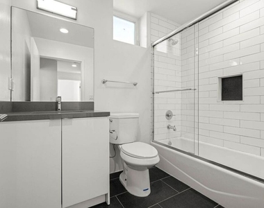 1215 S Bedford Street - Photo Thumbnail 12