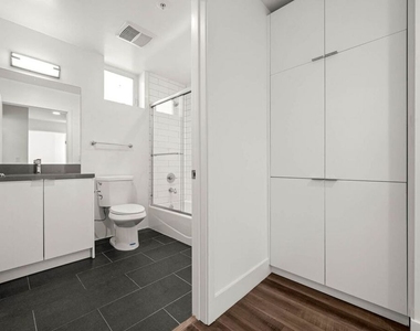 1215 S Bedford Street - Photo Thumbnail 9