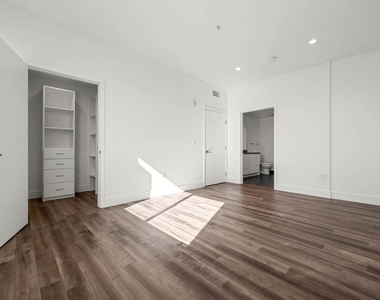 1215 S Bedford Street - Photo Thumbnail 16